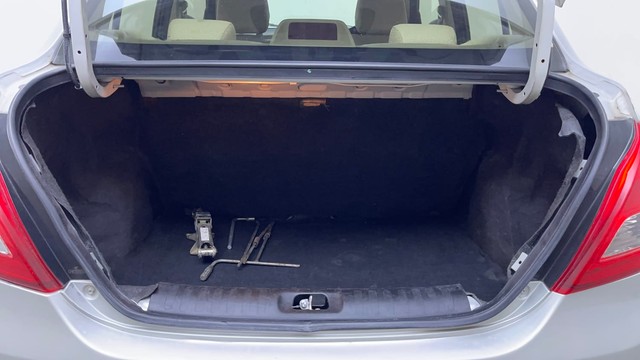 Second-hand 2013 Maruti Suzuki Swift Dzire VDI for sale in Hyderabad-9