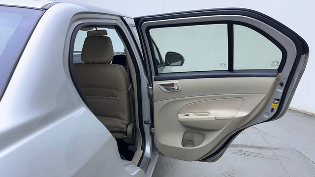 Second-hand 2013 Maruti Suzuki Swift Dzire VDI for sale in Hyderabad-27