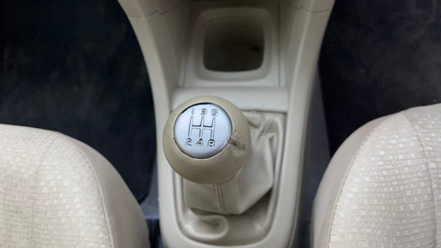 Second-hand 2013 Maruti Suzuki Swift Dzire VDI for sale in Hyderabad-12