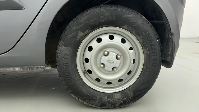 Second-hand 2014 Hyundai i10 Magna 1.1 for sale in Ahmedabad-19