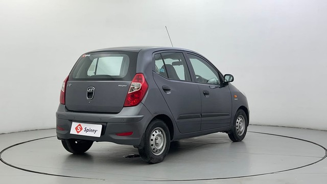Second-hand 2014 Hyundai i10 Magna 1.1 for sale in Ahmedabad-3