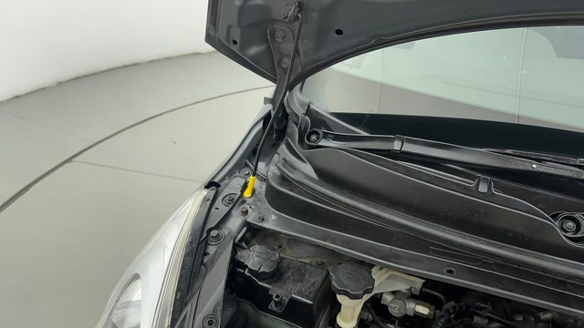 Second-hand 2014 Hyundai i10 Magna 1.1 for sale in Ahmedabad-35