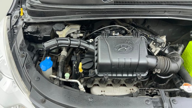 Second-hand 2014 Hyundai i10 Magna 1.1 for sale in Ahmedabad-36