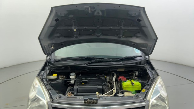 Second-hand 2015 Maruti Suzuki Wagon R VXI for sale in Ahmedabad-8