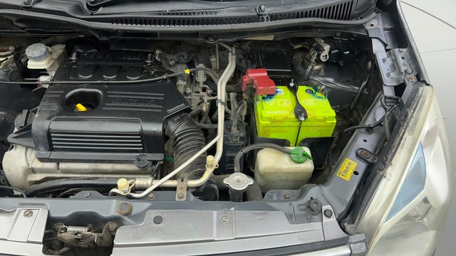 Second-hand 2015 Maruti Suzuki Wagon R VXI for sale in Ahmedabad-39