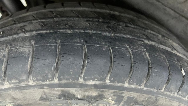 Second-hand 2015 Maruti Suzuki Wagon R VXI for sale in Ahmedabad-24