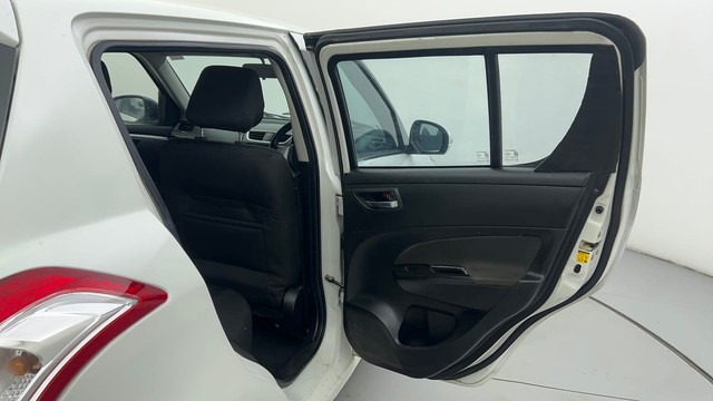 Second-hand 2013 Maruti Suzuki Swift VXI for sale in Ahmedabad-31