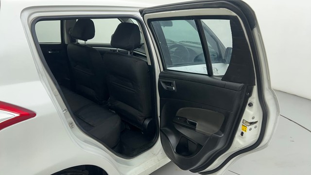 Second-hand 2013 Maruti Suzuki Swift VXI for sale in Ahmedabad-29