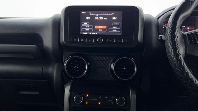 Second-hand 2023 Mahindra Thar LX 4WD Hard Top BSVI for sale in New Delhi-27