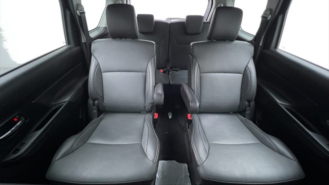 Second-hand 2022 Maruti Suzuki XL6 Alpha Plus AT for sale in Gurgaon-40