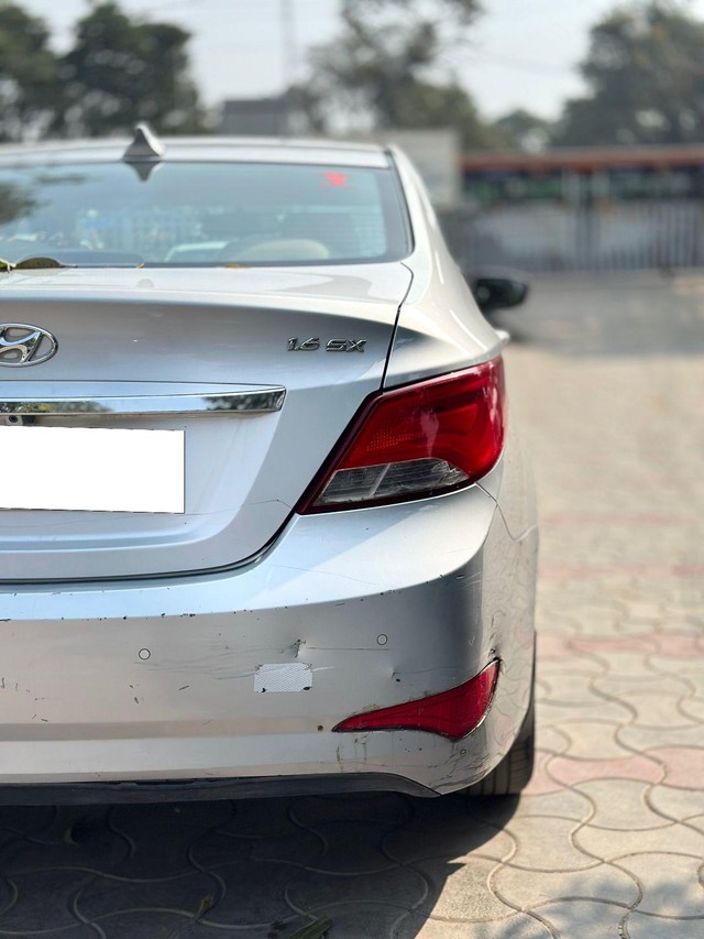 Hyundai Verna 1.6 SX VTVT Second-hand 2017 Hyundai Verna 1.6 SX VTVT for sale in Lucknow-1