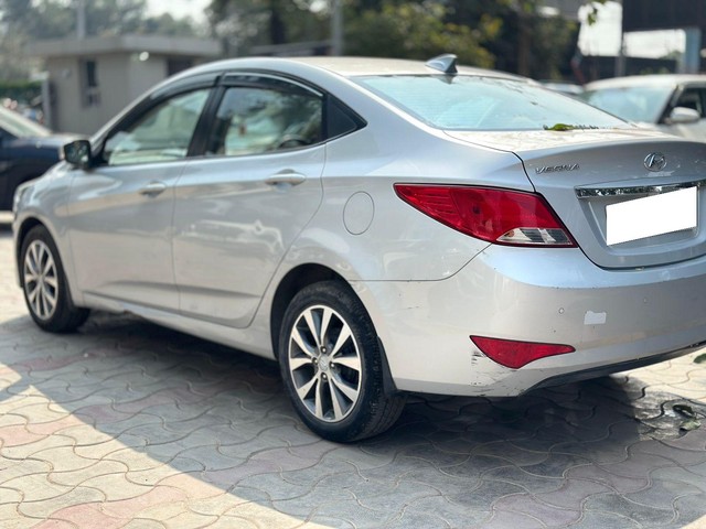 Hyundai Verna 1.6 SX VTVT Second-hand 2017 Hyundai Verna 1.6 SX VTVT for sale in Lucknow-2