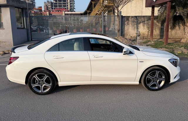Second-hand 2020 Mercedes-Benz CLA Urban Sport 200d for sale in New Delhi-1