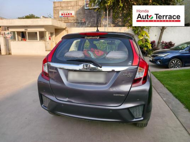 Honda Jazz 1.2 V i VTEC Second-hand 2017 Honda Jazz 1.2 V i VTEC for sale in Vadodara-3