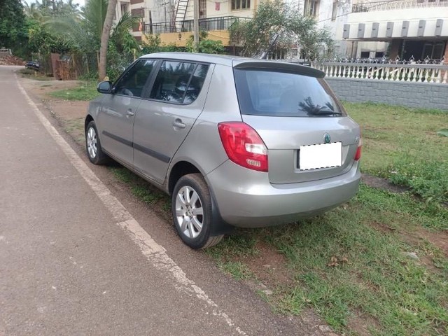 Second-hand 2012 Skoda Fabia 1.2 MPI Elegance for sale in Dharwad-1