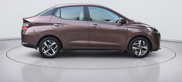 Second-hand 2020 Hyundai Aura SX Plus AMT for sale in New Delhi-1