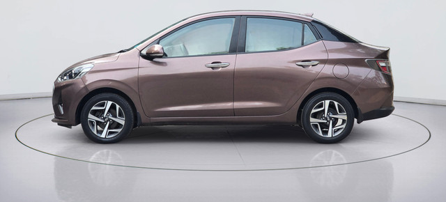 Second-hand 2020 Hyundai Aura SX Plus AMT for sale in New Delhi-3