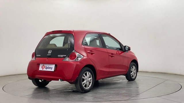 Second-hand 2016 Honda Brio VX for sale in Chennai-3