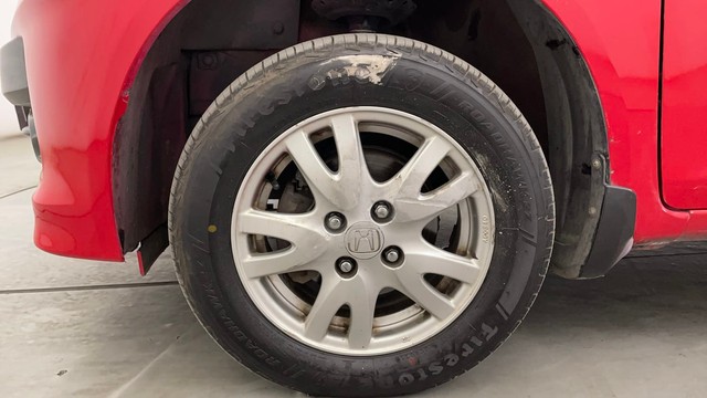 Second-hand 2016 Honda Brio VX for sale in Chennai-20