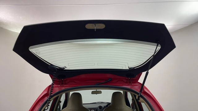 Second-hand 2016 Honda Brio VX for sale in Chennai-36