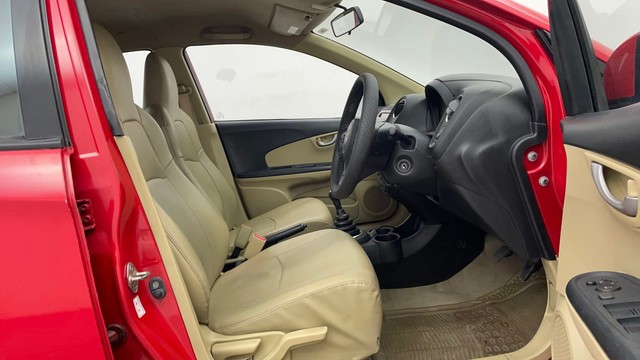 Second-hand 2016 Honda Brio VX for sale in Chennai-15