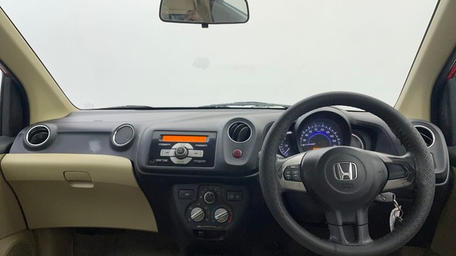Second-hand 2016 Honda Brio VX for sale in Chennai-11