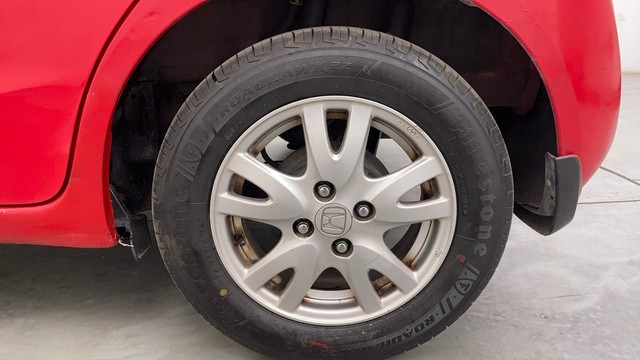 Second-hand 2016 Honda Brio VX for sale in Chennai-19