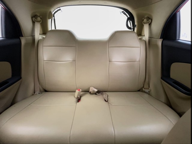 Second-hand 2016 Honda Brio VX for sale in Chennai-32