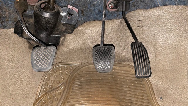 Second-hand 2016 Honda Brio VX for sale in Chennai-14