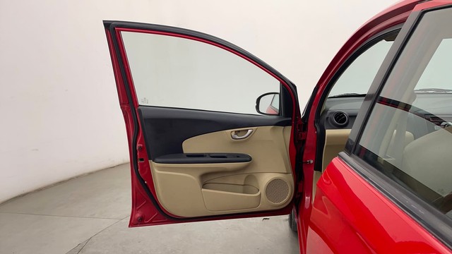 Second-hand 2016 Honda Brio VX for sale in Chennai-31