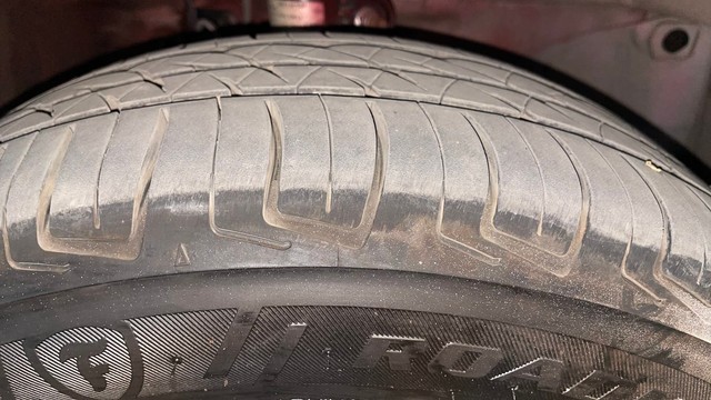 Second-hand 2016 Honda Brio VX for sale in Chennai-34