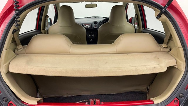 Second-hand 2016 Honda Brio VX for sale in Chennai-9