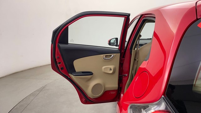 Second-hand 2016 Honda Brio VX for sale in Chennai-35