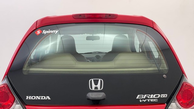 Second-hand 2016 Honda Brio VX for sale in Chennai-33