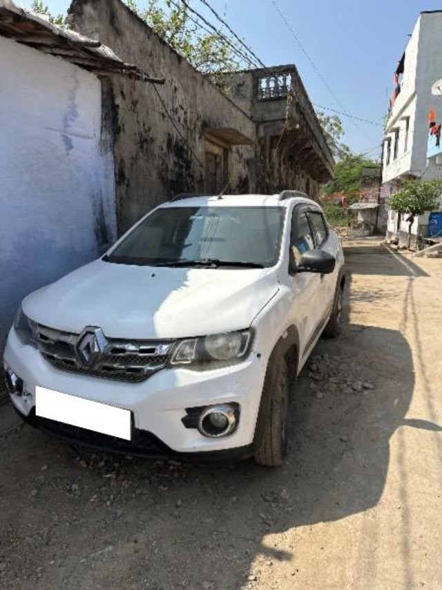 Second-hand 2017 Renault KWID 1.0 RXT for sale in Bhilwara-2