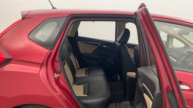 Second-hand 2021 Honda Jazz ZX for sale in Kolkata-27