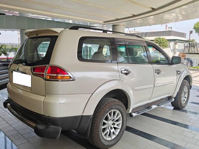 Second-hand 2012 Mitsubishi Pajero 2.8 GLX Sports for sale in Mohali-1