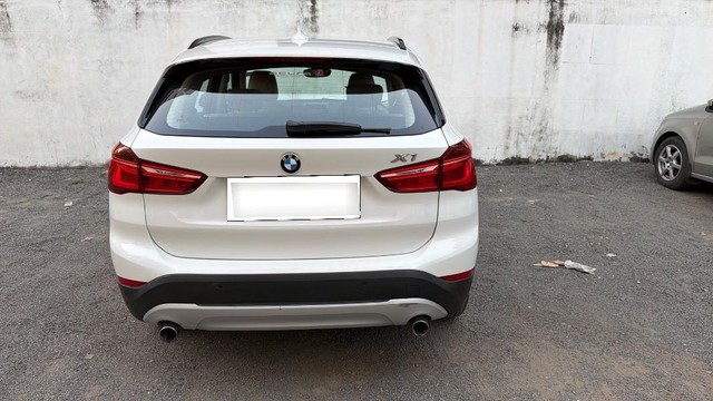 Second-hand 2016 BMW X1 xDrive 20d xLine for sale in Surat-6