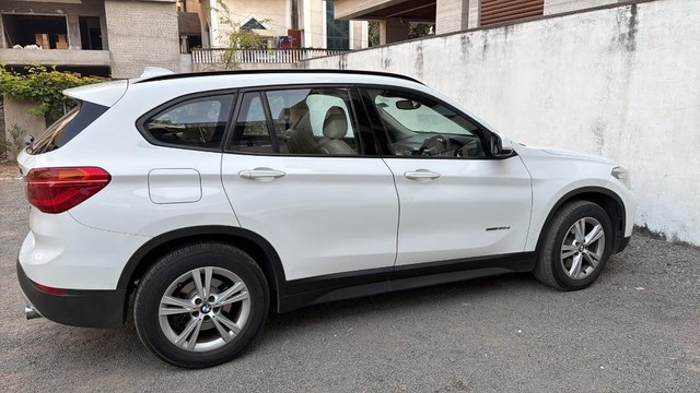 Second-hand 2016 BMW X1 xDrive 20d xLine for sale in Surat-8
