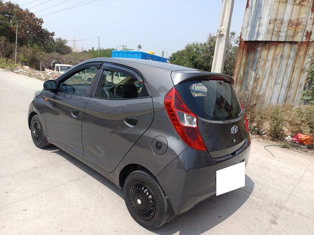 Hyundai EON Era Plus Option Second-hand 2017 Hyundai EON Era Plus Option for sale in Hyderabad-3