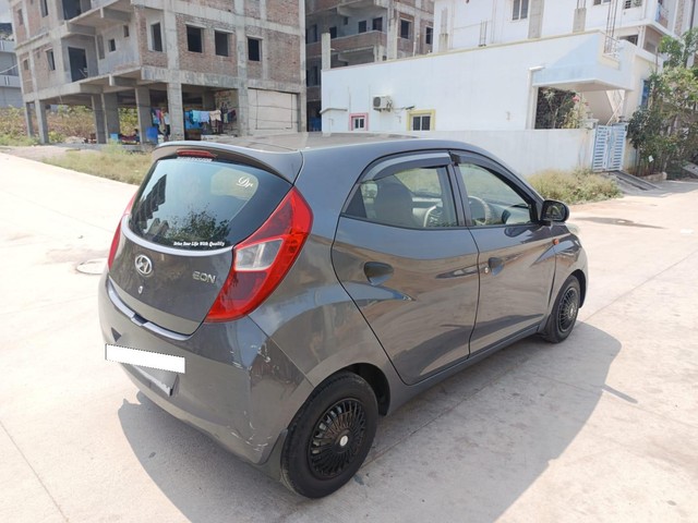 Hyundai EON Era Plus Option Second-hand 2017 Hyundai EON Era Plus Option for sale in Hyderabad-8