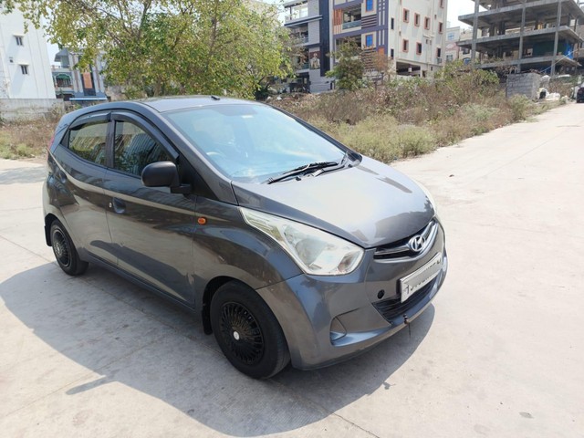 Hyundai EON Era Plus Option Second-hand 2017 Hyundai EON Era Plus Option for sale in Hyderabad-13