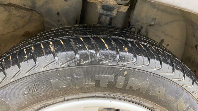 Second-hand 2018 Renault KWID 1.0 RXT for sale in Ahmedabad-8