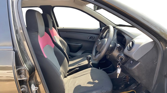 Second-hand 2018 Renault KWID 1.0 RXT for sale in Ahmedabad-25