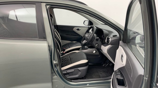 Second-hand 2023 Hyundai Grand i10 Nios Sportz for sale in Jaipur-15