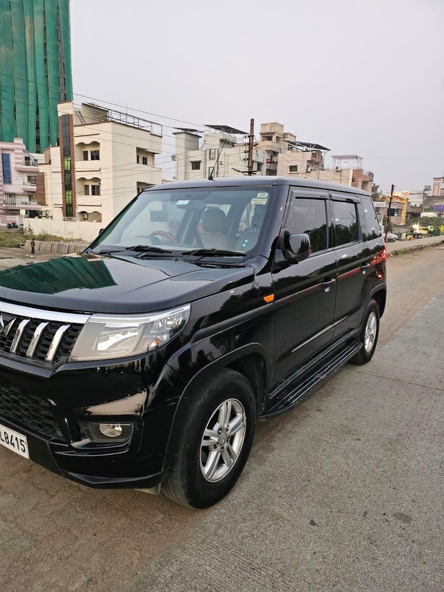 Second-hand 2024 Mahindra Bolero B4 for sale in Nagpur-3