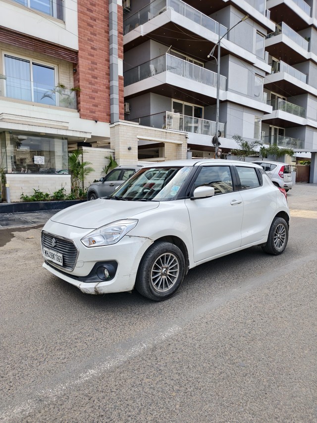 Second-hand 2020 Maruti Suzuki Swift AMT VXI for sale in Nagpur-4