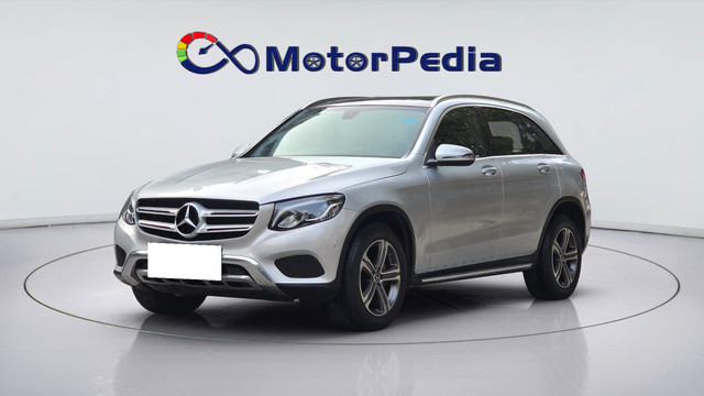Mercedes-Benz GLC 220d 4MATIC Style Second-hand 2017 Mercedes-Benz GLC 220d 4MATIC Style for sale in New Delhi-4