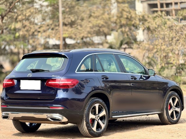 Mercedes-Benz GLC 220d 4MATIC Second-hand 2019 Mercedes-Benz GLC 220d 4MATIC for sale in Surat-6