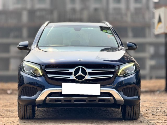Mercedes-Benz GLC 220d 4MATIC Second-hand 2019 Mercedes-Benz GLC 220d 4MATIC for sale in Surat-5
